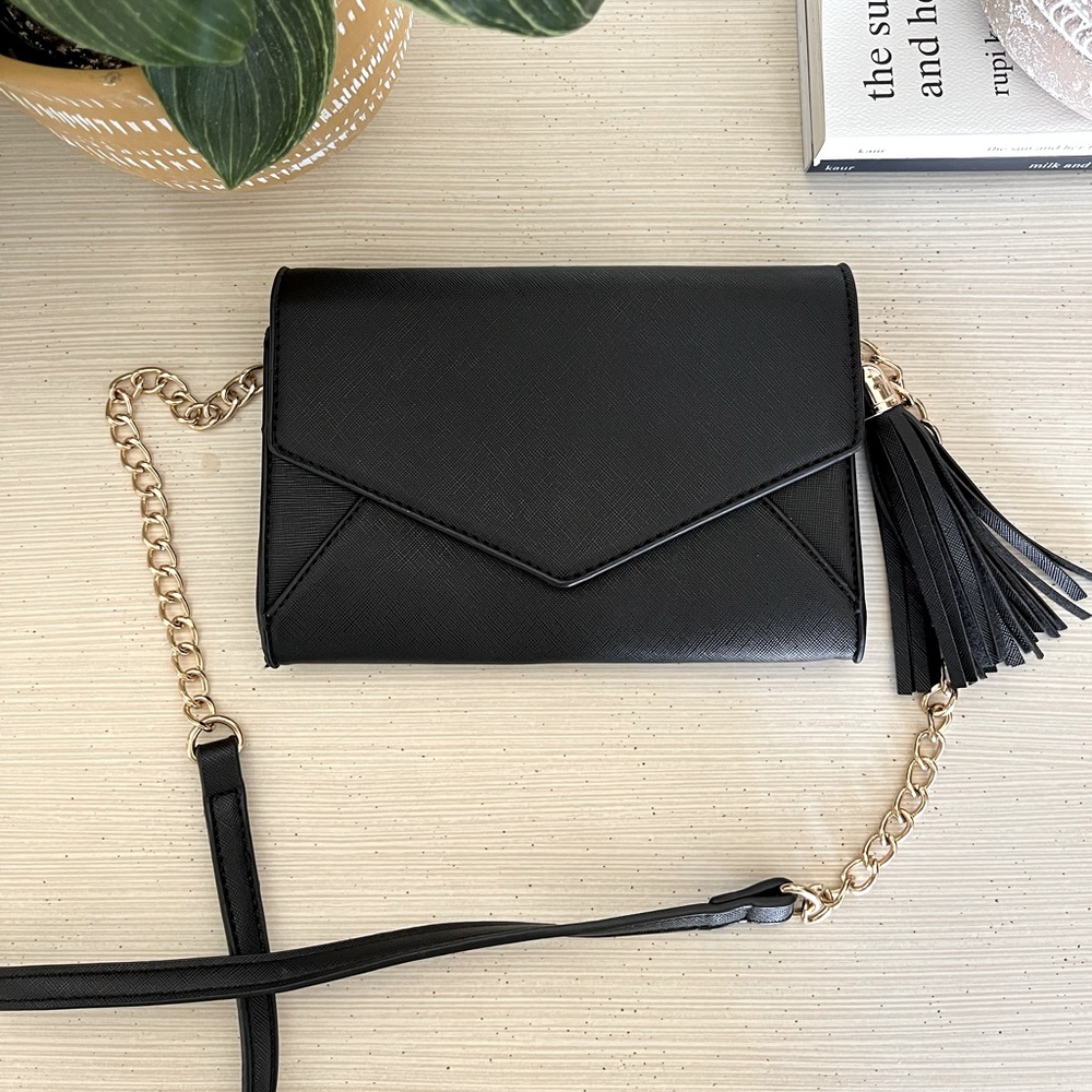 3 for $15 Forever 21 black purse